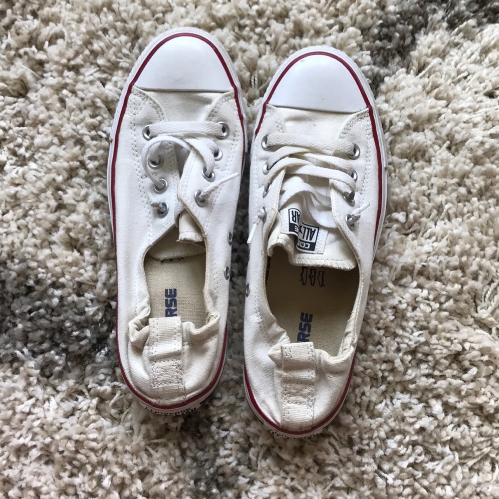 No tie converse